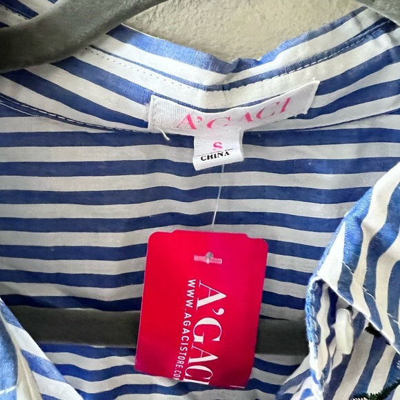 Agaci blue and white striped floral button down preppy top NWT small - Picture 2 of 4